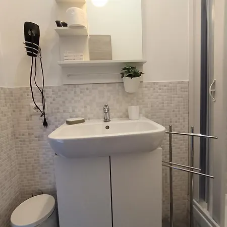 Ginny's Oda ve Kahvaltı