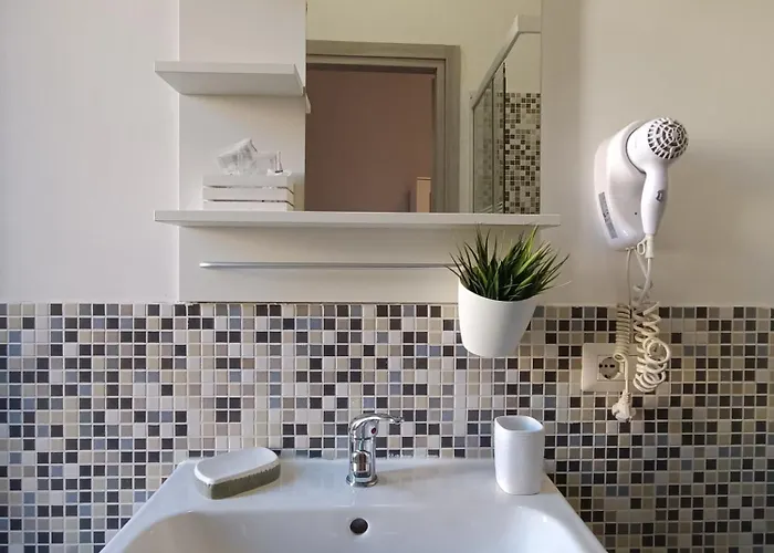 Ginny's לינה וארוחת בוקר *